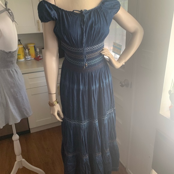 Lapis peasant Denim dress - Picture 2 of 5
